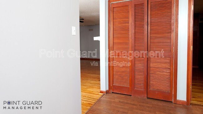 Building Photo - 1643 N Vassar Ave