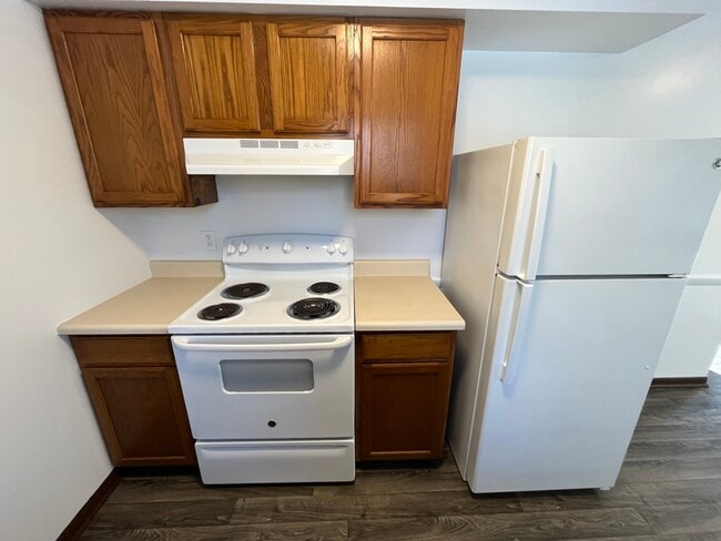 Building Photo - 12845 Renwood Dr