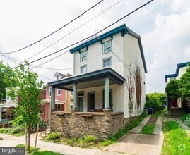 Building Photo - 6038 Wissahickon Ave