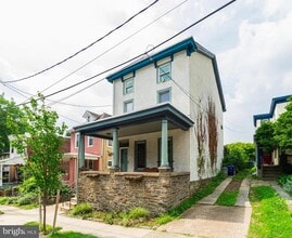 Building Photo - 6038 Wissahickon Ave