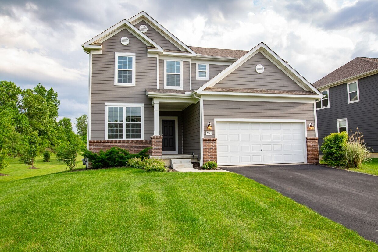 Foto principal - 2845 Beechwood Dr