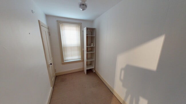 Building Photo - 8514 Shawnee St