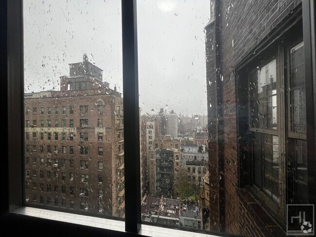 Building Photo - WEST 73 STREET