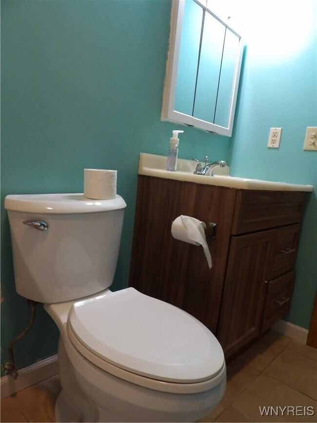 Foto del edificio - 10332 Transit Rd