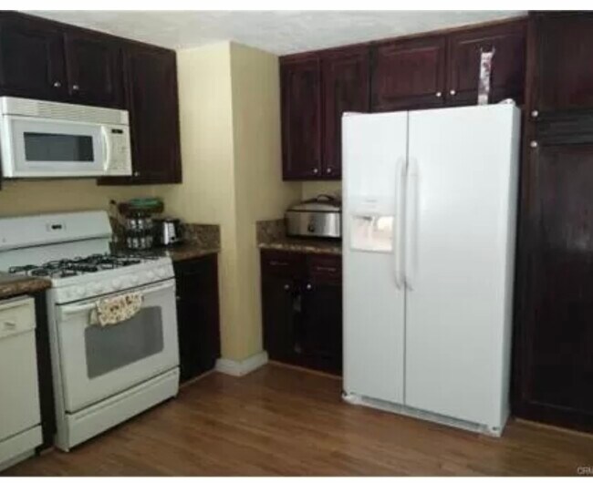 Building Photo - 4946 Ingram Dr