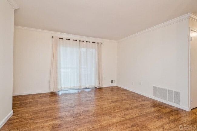 Building Photo - 101 Quince Ct
