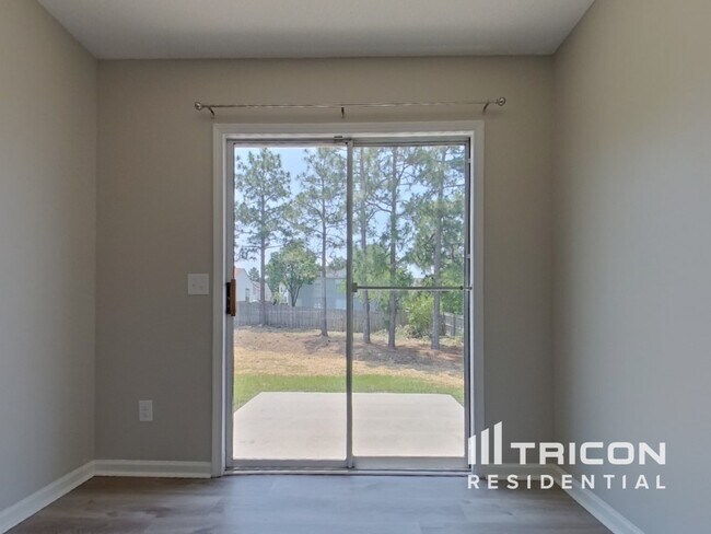 Foto del edificio - 4 Sterling Ridge Ct
