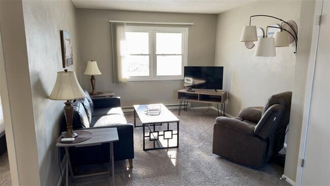 Interior Photo - Brentwood Estates Apartments