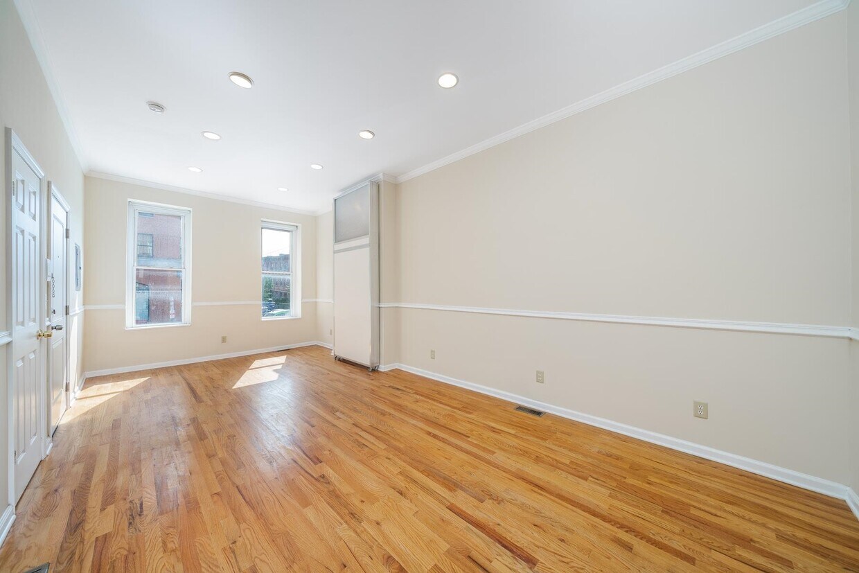 257 Grove St Unit 1, Jersey City, NJ 07302 Condo for Rent in Jersey City, NJ