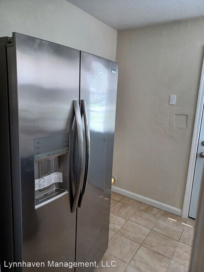 Foto del edificio - 4 br, 2 bath House - 3404 Scott St