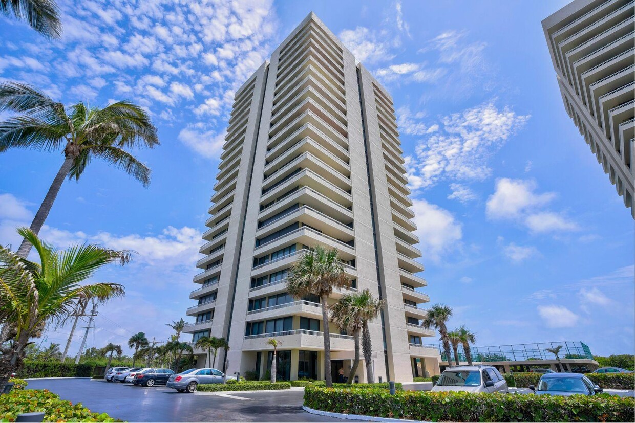 Foto principal - 5550 N Ocean Dr