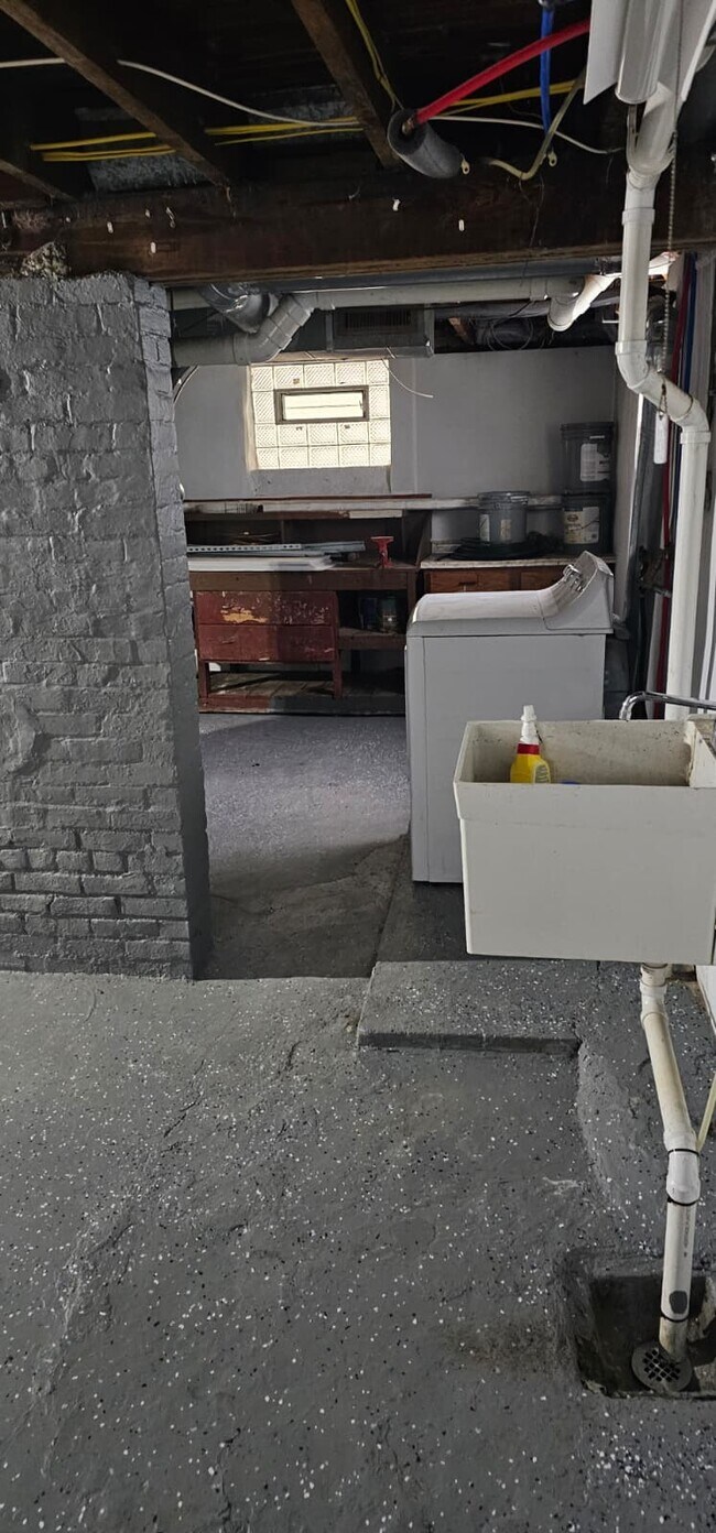 Foto del edificio - 7511 Indiana Ave