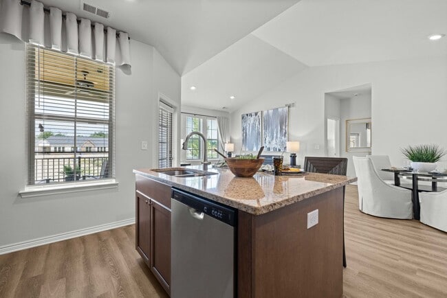 Interior Photo - Walden Parc Apartments