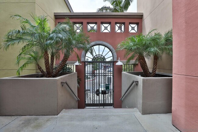 Foto del edificio - 1270 Cleveland Ave