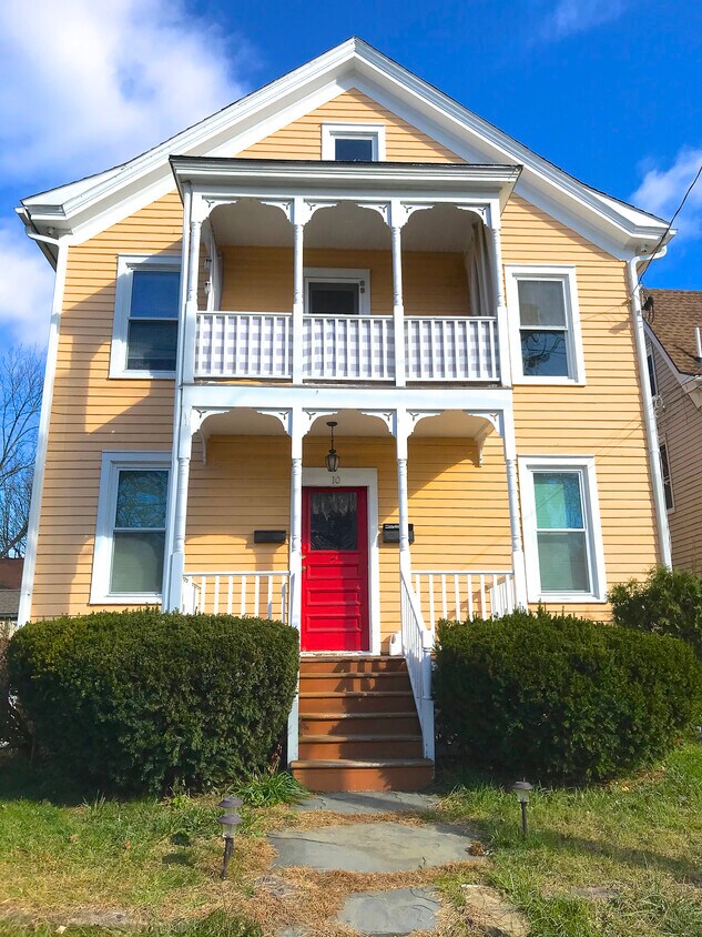 10 Clinton Ave, Kingston, NY 12401 House Rental in Kingston, NY