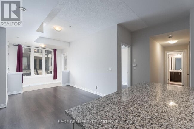 Photo du bâtiment - 140 Long Branch Ave