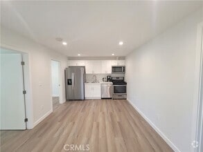 Building Photo - 20520 Mandell St