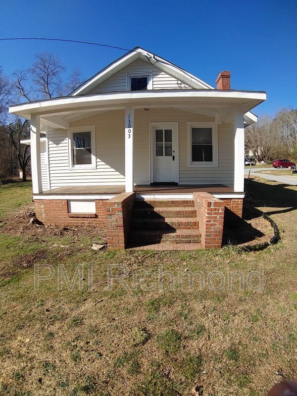 Primary Photo - 13003 W Patrick Henry Rd