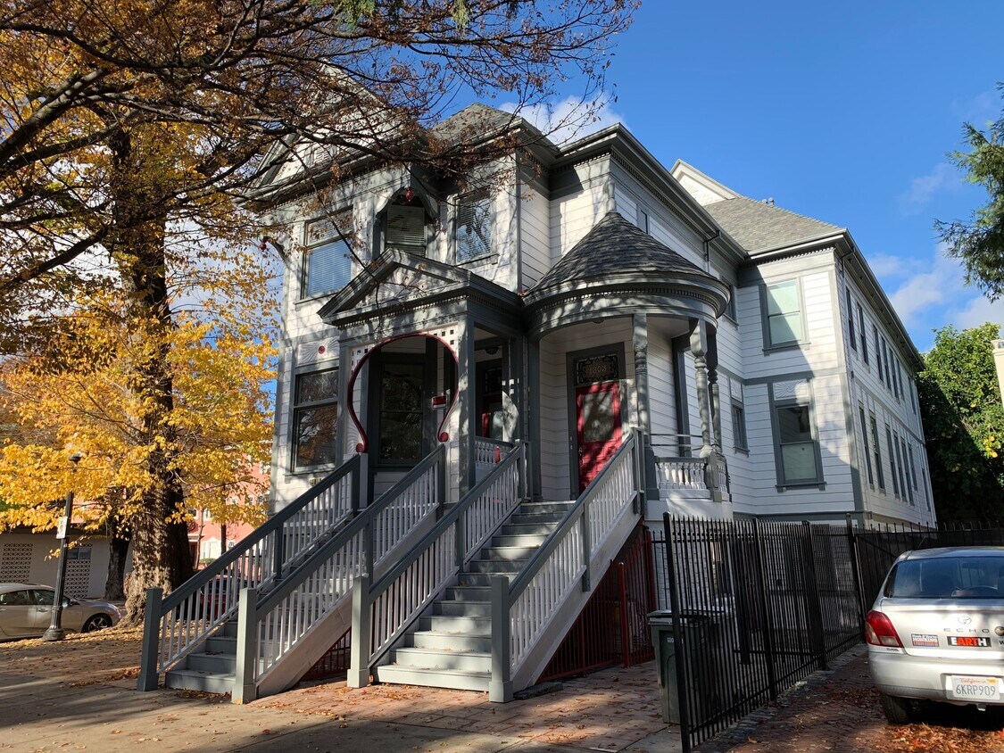 Foto principal - 1301 H Street