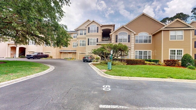 Building Photo - 13810 Sutton Park Dr N