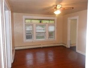 Living Room - 10 Ellis St