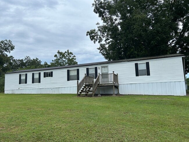 Building Photo - 1733 Birdford Lake Rd