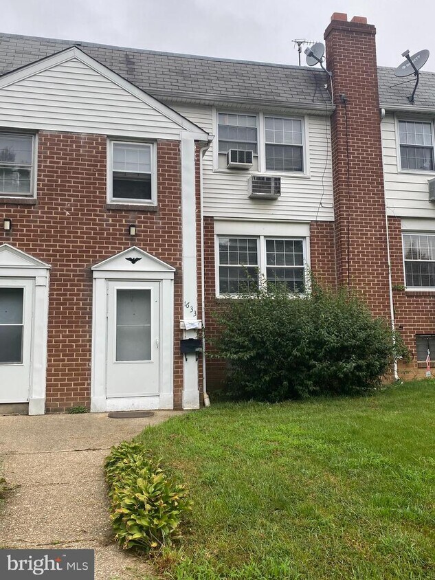1633 Bonwood Rd, Wilmington, DE 19805 Room for Rent in Wilmington, DE
