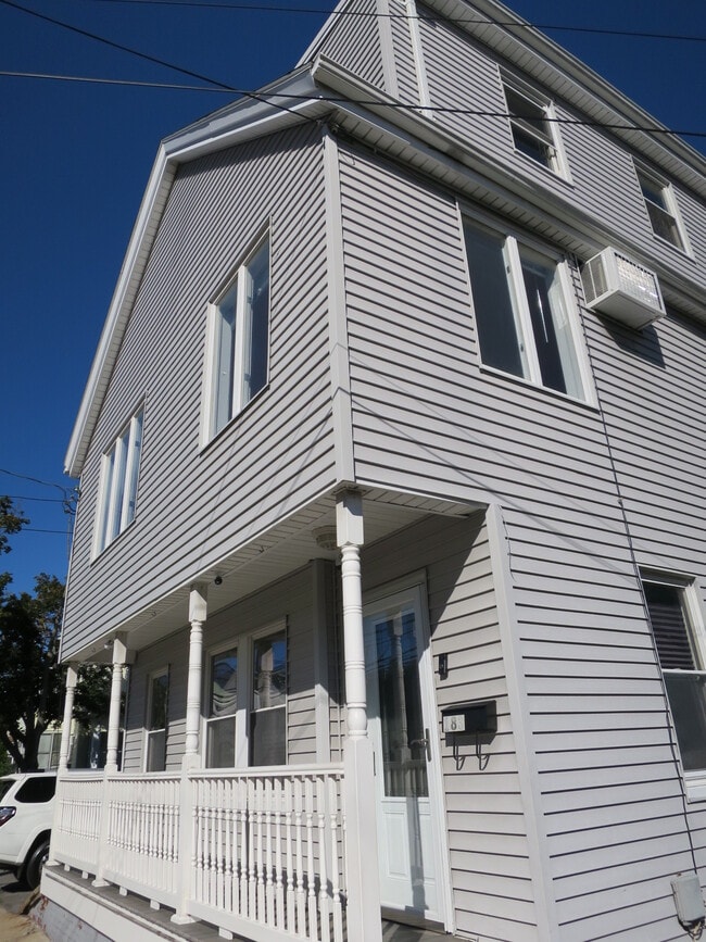 Foto del edificio - 181 Winthrop St