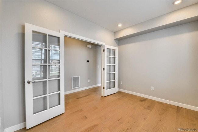 Building Photo - The Canyons 4 Bedroom Home For Rent (Avail...