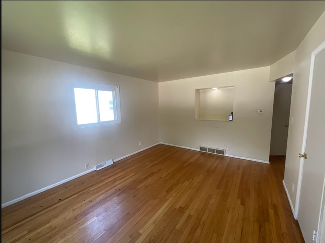 Building Photo - 6408 N 58th St