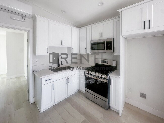 Foto del edificio - 787 N Reservoir St