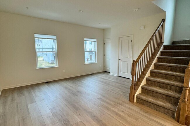 Foto del edificio - 2543 Westwind Blvd