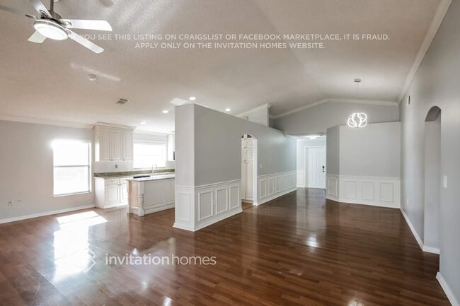 Building Photo - 2431 NW 186th Ave