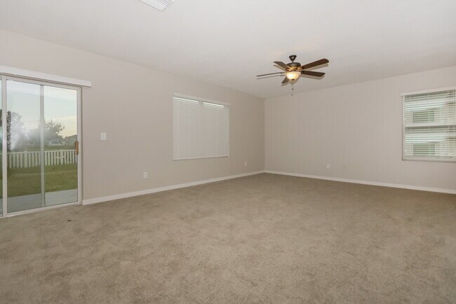 Building Photo - 36617 Goffaux Loop