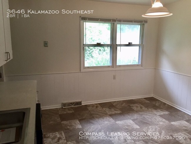 Foto del edificio - 3646 Kalamazoo Ave SE