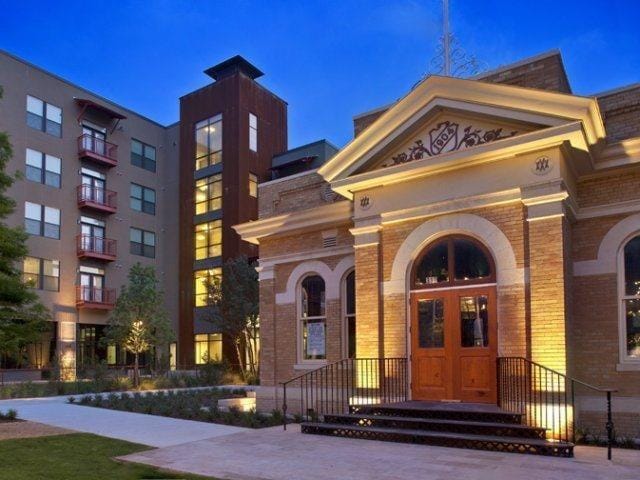 Building Photo - 503 Avenue A