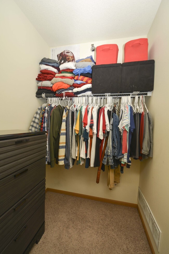 205 Beach Ave Ames Ia 50014 Apartment For Rent In Building Photo 205 Beach Ave