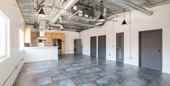Foto del edificio - 605 Lofts