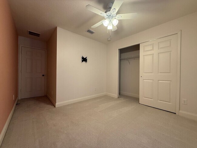 Building Photo - Grande Champion Community! BEAUTIFUL 3 Bed...