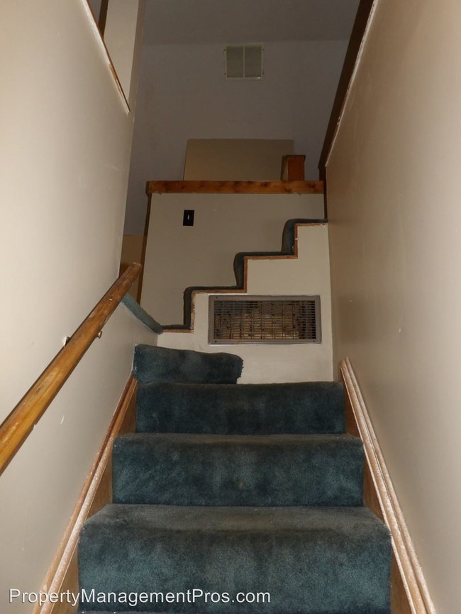Foto del edificio - 1364 Waverly Rd