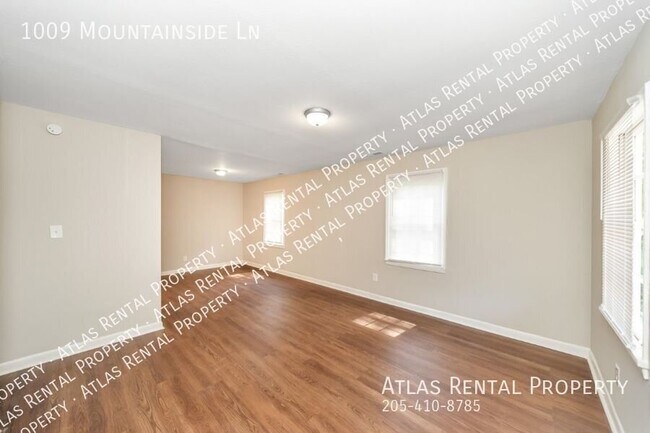 Foto del edificio - 1009 Mountainside Ln