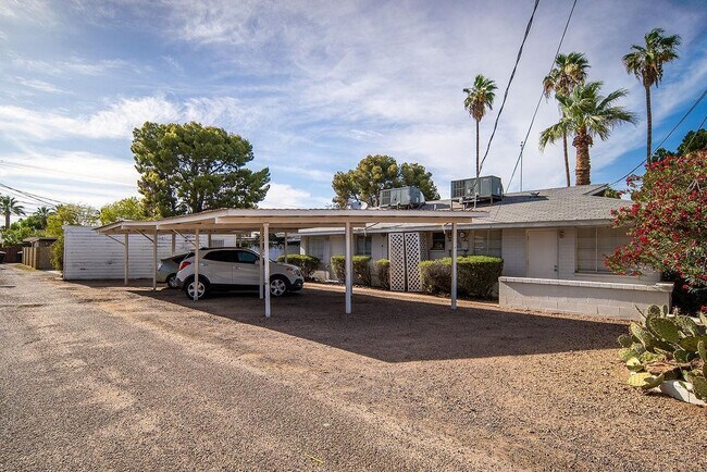 Foto del edificio - 3517 E Montecito Ave