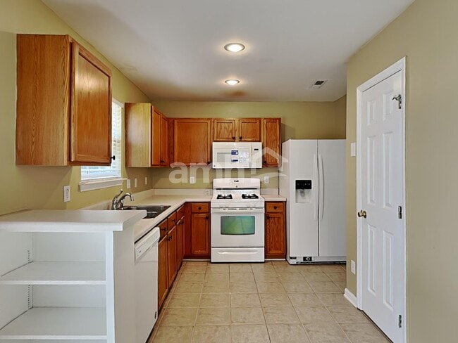 Foto del edificio - 225 Chilmark Ridge Dr