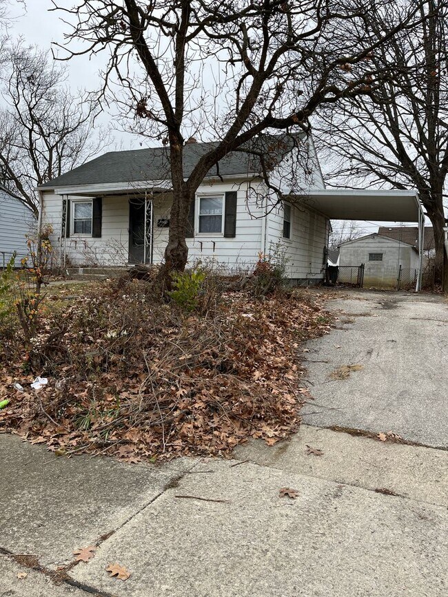 Foto del edificio - 3 Bedroom 1 Bathroom Single Family Home wi...