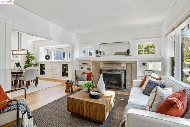 Foto del edificio - 3 bedroom in Oakland CA 94618