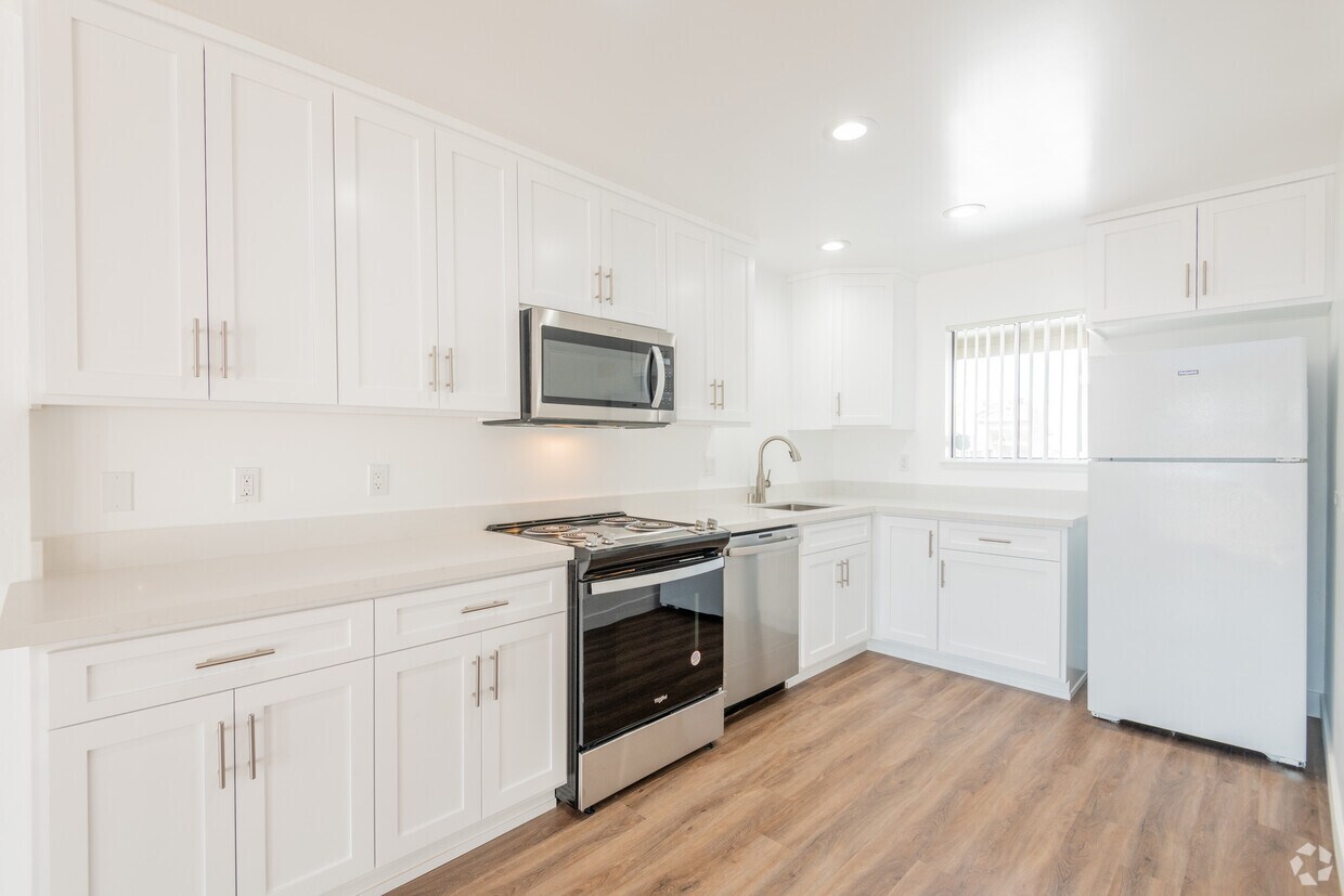 Wooded Village Apartments in Carmichael, CA