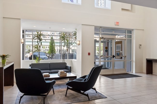 Photo - 4 Canal Park Apartment