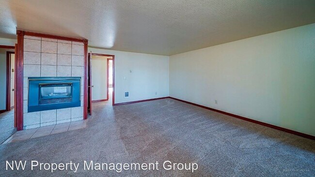 Building Photo - 3205 Mission Beach Rd