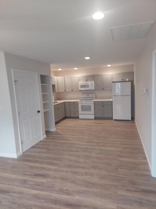 Foto del edificio - 1313 Elm St