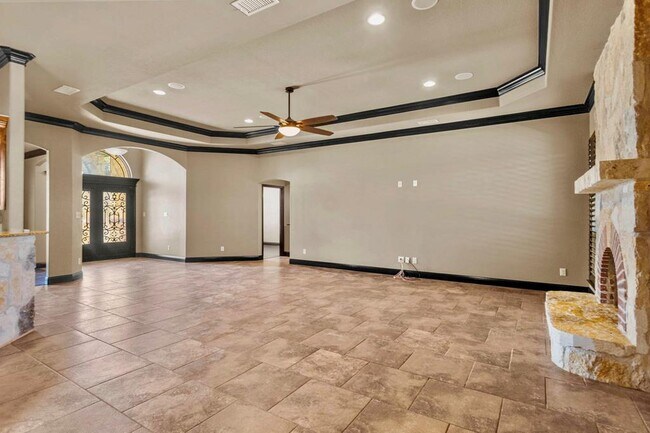 Building Photo - 3309 Milano Dr